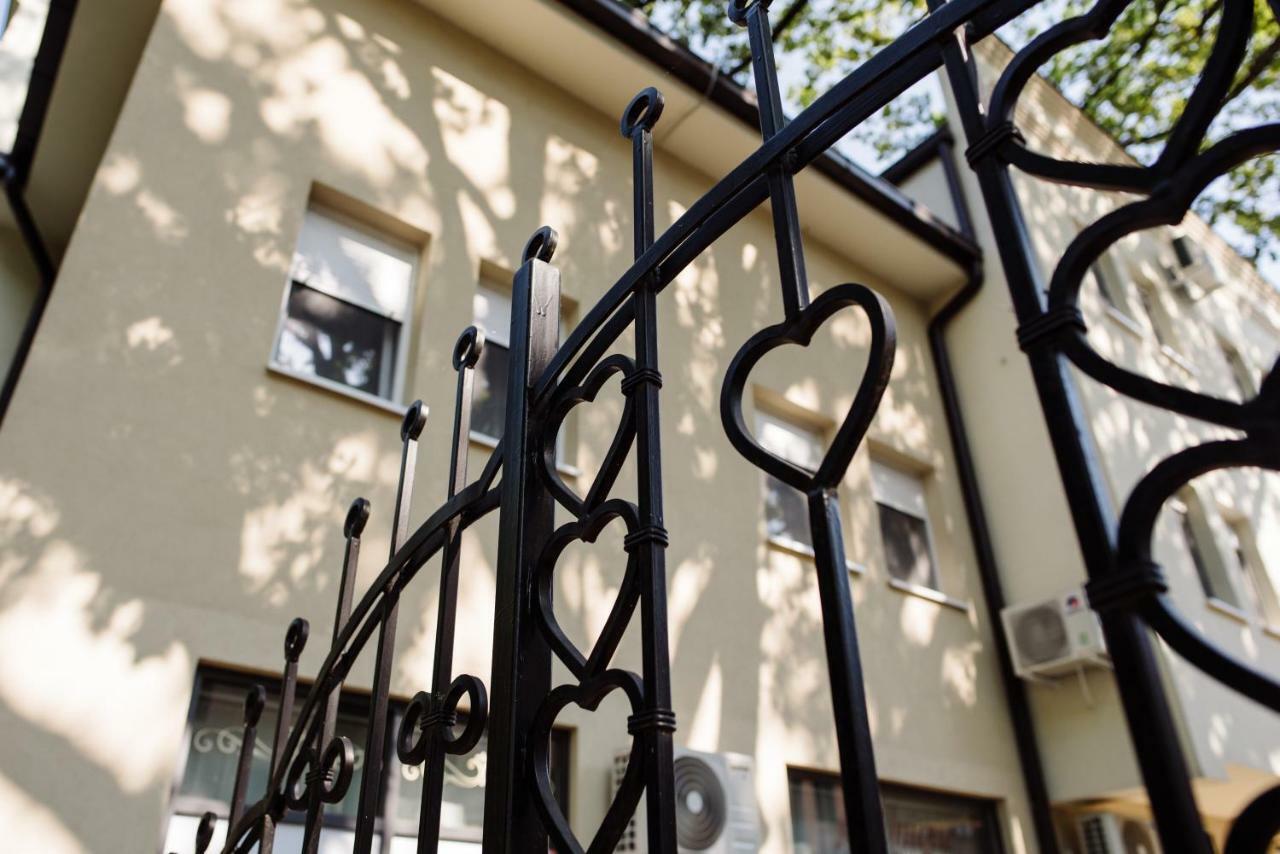 Apartman Donner Centar IV Subotica Buitenkant foto